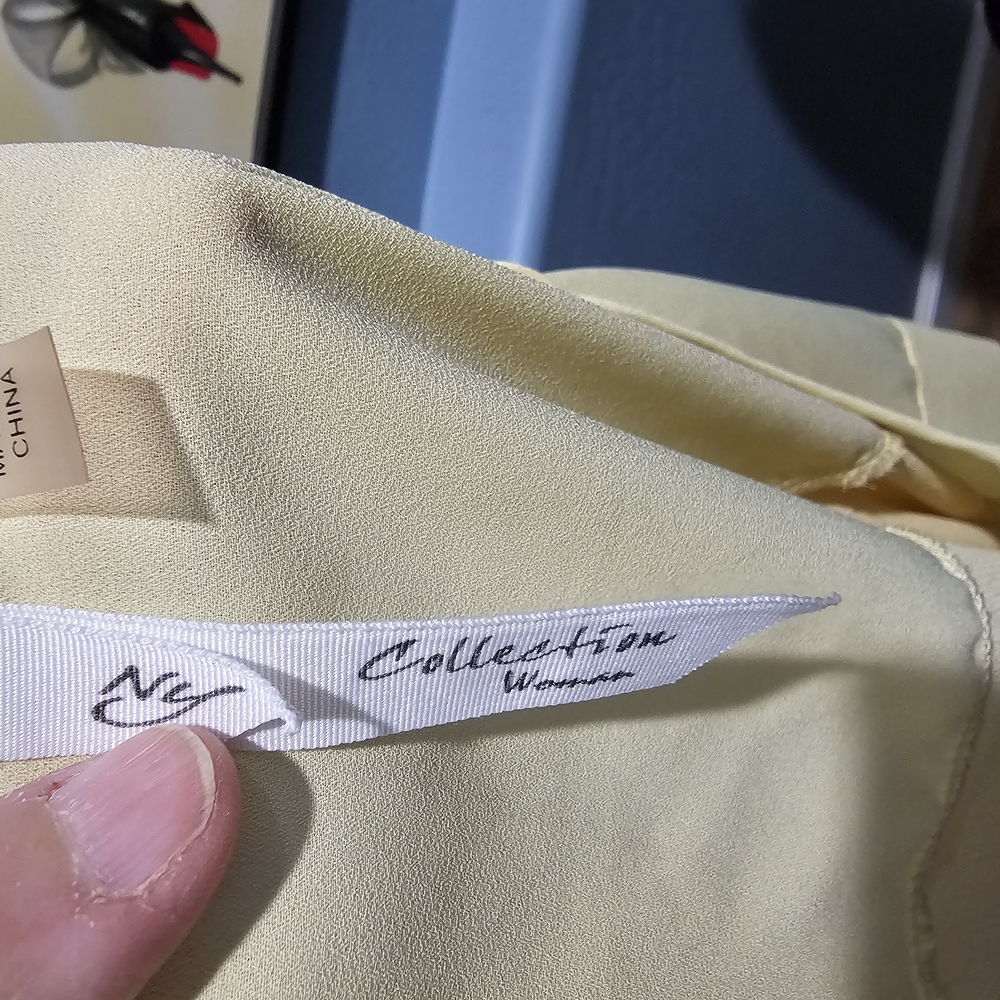 Collection B Light Yellow Blouse - Picture 4 of 5